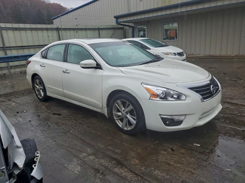 Photo 4 from auction – 2015 NISSAN ALTIMA 2.5 with VIN 1N4AL3AP0FC175113