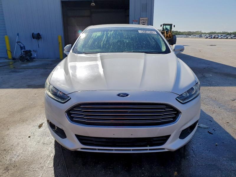 Photo 5 from auction – 2016 FORD FUSION SE with VIN 3FA6P0HD5GR280110