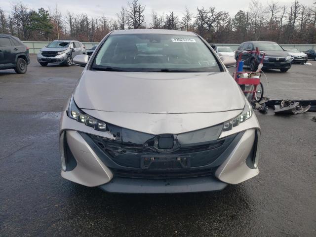 Photo 5 from auction – 2018 TOYOTA PRIUS PRIM with VIN JTDKARFP3J3088153