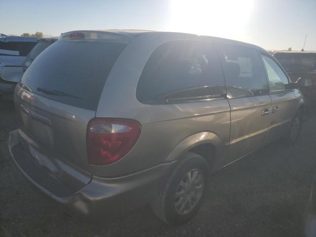 Photo 3 from auction – 2002 CHRYSLER TOWN & COU with VIN 2C8GP44332R620693