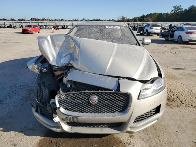 Photo 5 from auction – 2016 JAGUAR XF PRESTIG with VIN SAJBE4BV6GCY07210