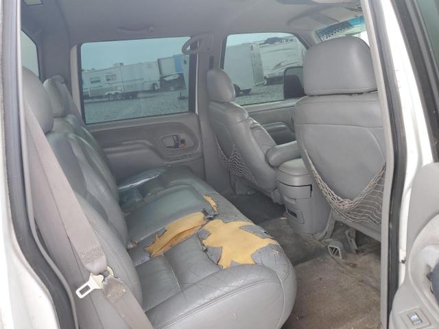Photo 10 from auction – 2000 CHEVROLET GMT-400 C3 with VIN 1GCHC33J0YF402559