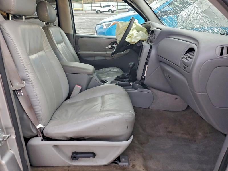Photo 7 from auction – 2005 CHEVROLET TRAILBLAZE with VIN 1GNES16S856107906