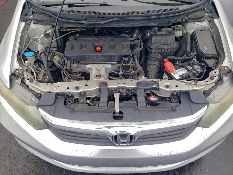 Photo 11 from auction – 2012 HONDA CIVIC LX with VIN 19XFB2F56CE045197