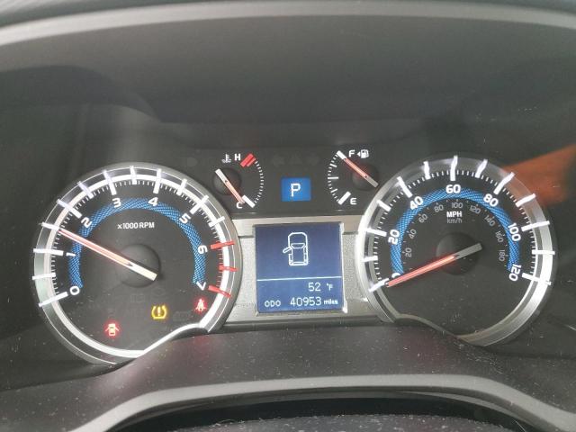 Photo 9 from auction – 2019 TOYOTA 4RUNNER SR with VIN JTEBU5JR0K5702845
