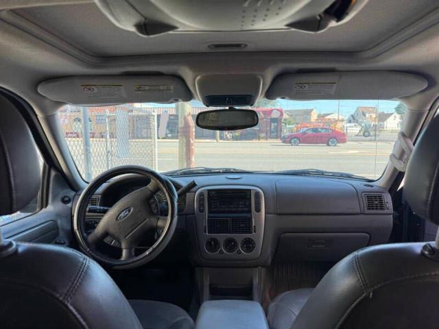 Photo 9 from auction – 2003 FORD EXPLORER X with VIN 1FMZU73K53UC01550