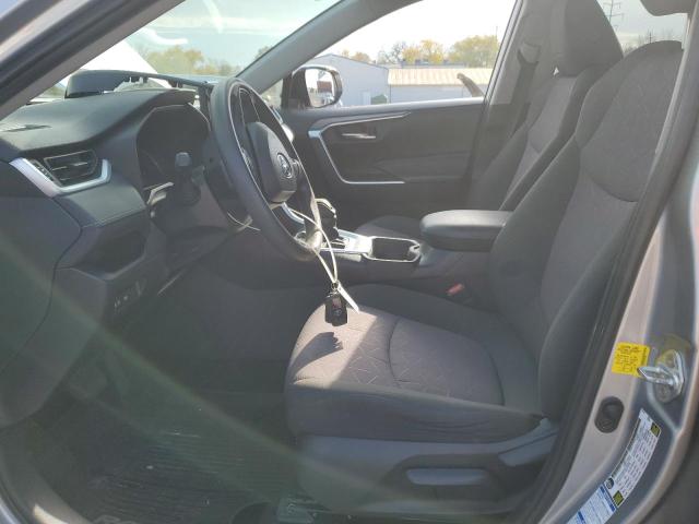 Photo 7 from auction – 2019 TOYOTA RAV4 XLE with VIN 2T3P1RFV8KC013548