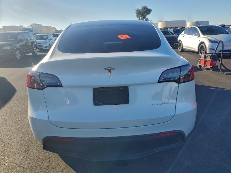 Photo 6 from auction – 2023 TESLA MODEL Y with VIN 7SAYGDEE5PF685167