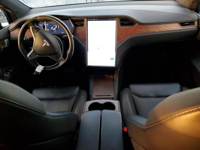 Photo 8 from auction – 2020 TESLA MODEL X with VIN 5YJXCAE23LF232765