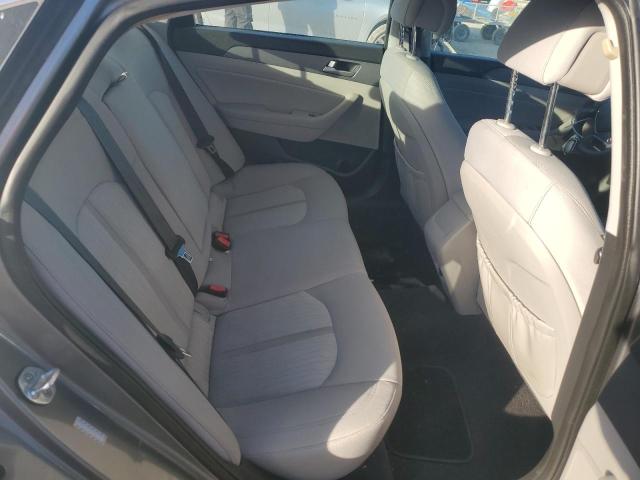 Photo 10 from auction – 2017 HYUNDAI SONATA HYB with VIN KMHE24L34HA072155