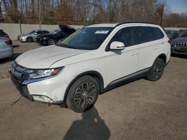 MITSUBISHI OUTLANDER 2016 with VIN JA4AZ3A38GZ002082 - Photo from auction