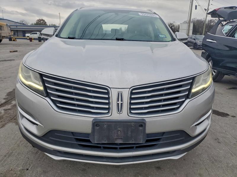 Photo 5 from auction – 2016 LINCOLN MKC RESERV with VIN 5LMCJ3C91GUJ03171