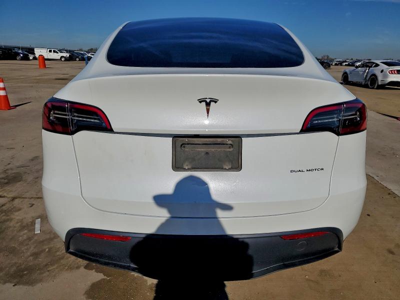 Zdjęcie 6 z aukcji – 2023 TESLA MODEL Y z VIN 7SAYGDEEXPA094197