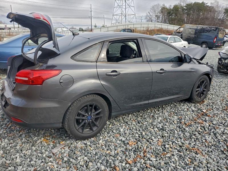 Photo 3 from auction – 2017 FORD FOCUS SE with VIN 1FADP3F24HL320333