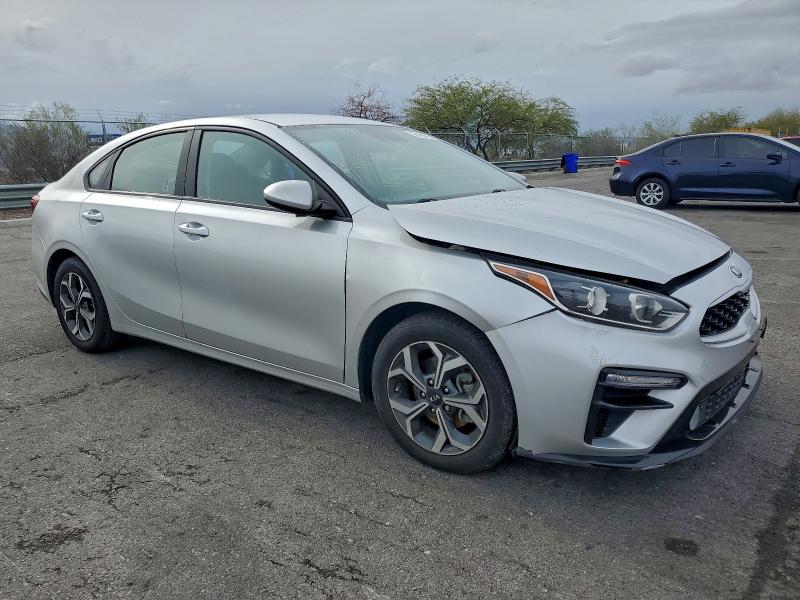 Photo 4 from auction – 2021 KIA FORTE FE with VIN 3KPF24AD8ME336568