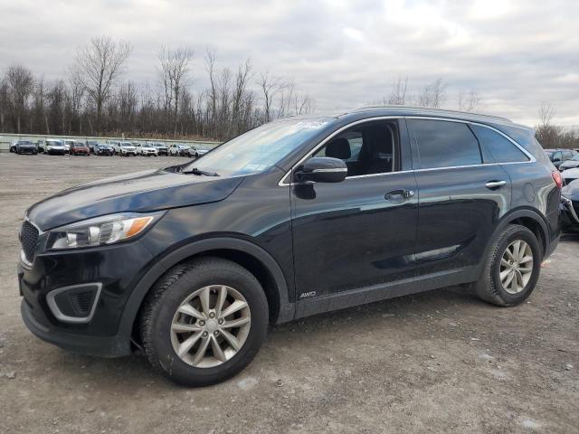 KIA SORENTO LX 2016 with VIN 5XYPGDA30GG154996 - Photo from auction