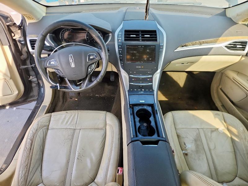 Photo 8 from auction – 2014 LINCOLN MKZ with VIN 3LN6L2G97ER825585