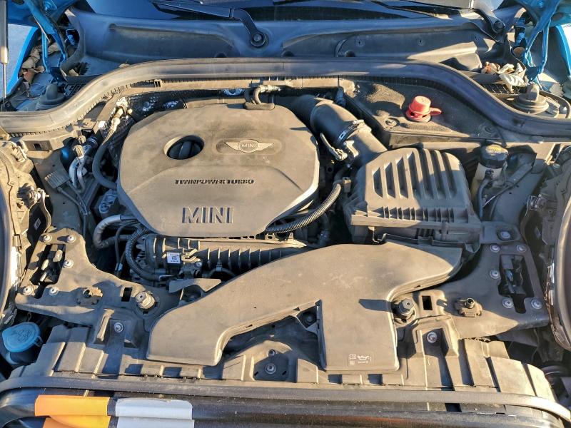 Photo 11 from auction – 2016 MINI COOPER with VIN WMWXP5C51G3B15388