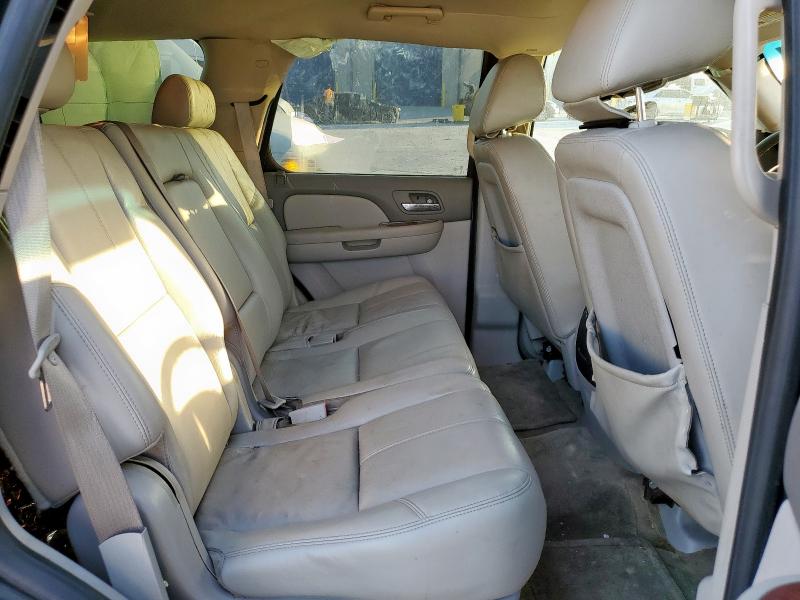 Photo 11 from auction – 2010 CHEVROLET TAHOE C150 with VIN 1GNUCBE07AR107466