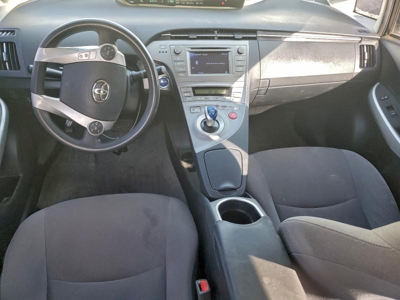 Photo 8 from auction – 2015 TOYOTA PRIUS with VIN JTDKN3DU4F0436898