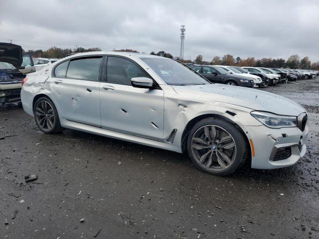 Photo 4 from auction – 2018 BMW M760 XI with VIN WBA7H6C59JG614469