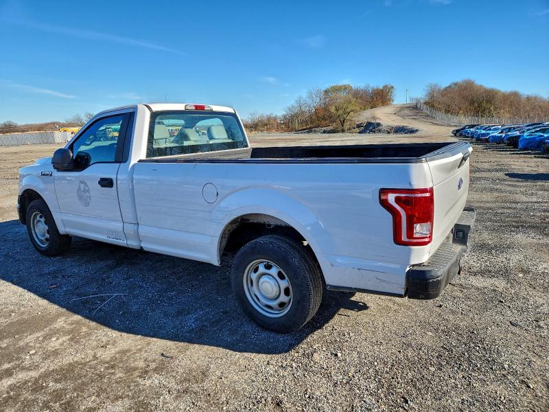Photo 2 from auction – 2016 FORD F150 with VIN 1FTMF1CF4GKF56526