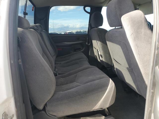 Photo 10 from auction – 2005 CHEVROLET SILVERADO with VIN 1GCHK23UX5F841478