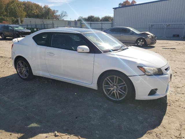 Photo 4 from auction – 2013 TOYOTA SCION TC with VIN JTKJF5C79D3045573