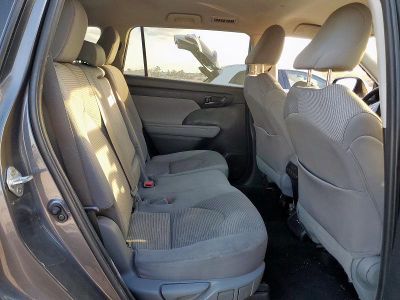 Photo 11 from auction – 2021 TOYOTA HIGHLANDER with VIN 5TDZZRAH7MS068384