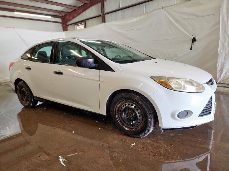 Photo 4 from auction – 2013 FORD FOCUS S with VIN 1FADP3E24DL313099