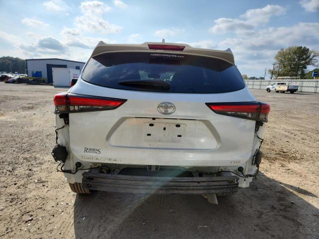 Photo 6 from auction – 2023 TOYOTA HIGHLANDER with VIN 5TDKDRAH4PS019163