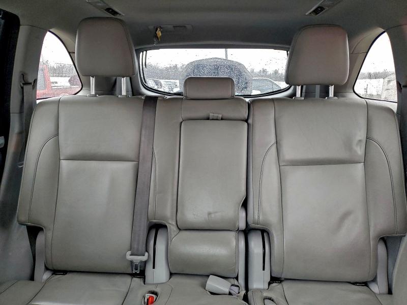 Photo 10 from auction – 2017 TOYOTA HIGHLANDER with VIN 5TDKZRFH8HS513067