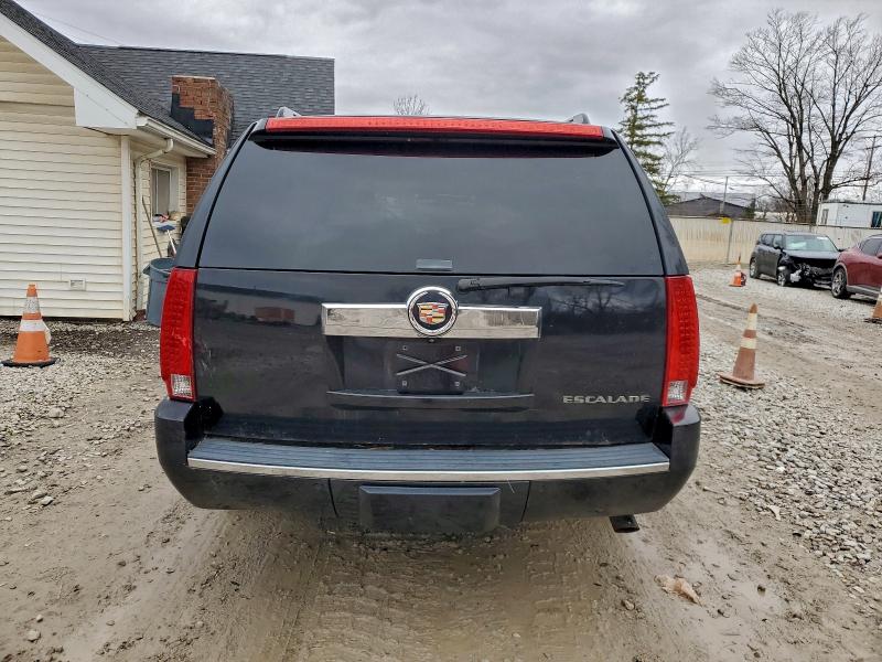Photo 6 from auction – 2008 CADILLAC ESCALADE E with VIN 1GYFK66868R267973