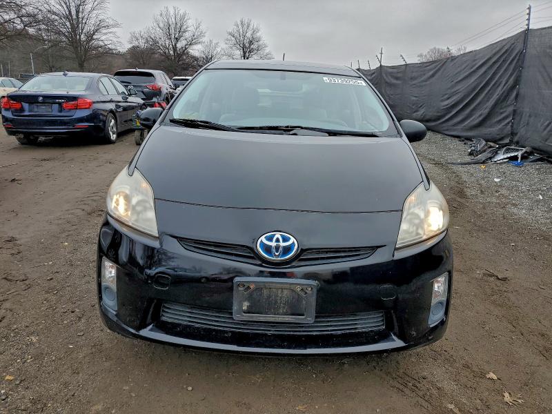 Photo 5 from auction – 2011 TOYOTA PRIUS with VIN JTDKN3DU5B5325032