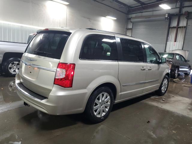Photo 3 from auction – 2015 CHRYSLER TOWN & COU with VIN 2C4RC1BG8FR654435