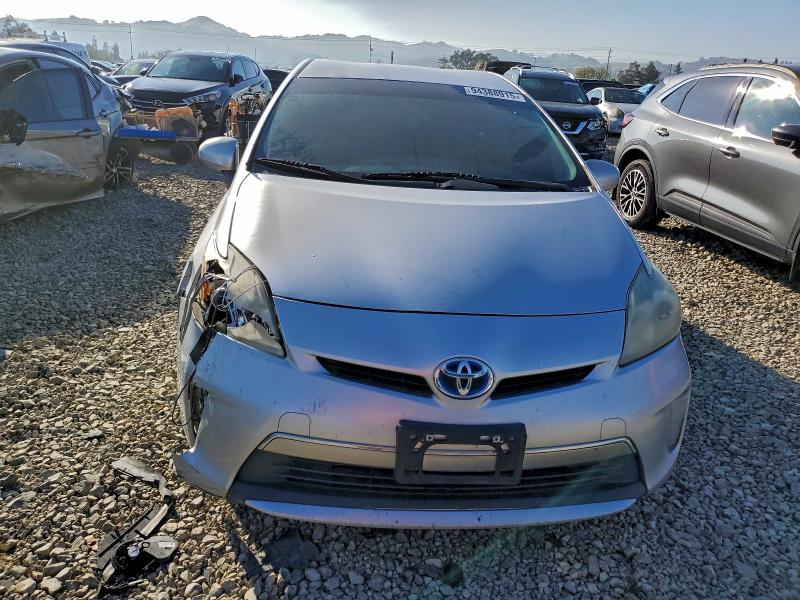 Photo 5 from auction – 2014 TOYOTA PRIUS PLUG with VIN JTDKN3DP6E3060762