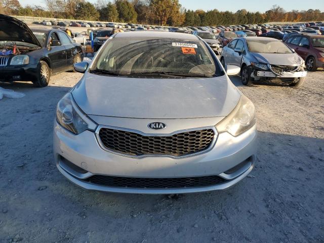 Photo 5 from auction – 2014 KIA FORTE LX with VIN KNAFK4A63E5142459