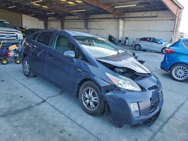 Photo 4 from auction – 2011 TOYOTA PRIUS with VIN JTDKN3DUXB1402081