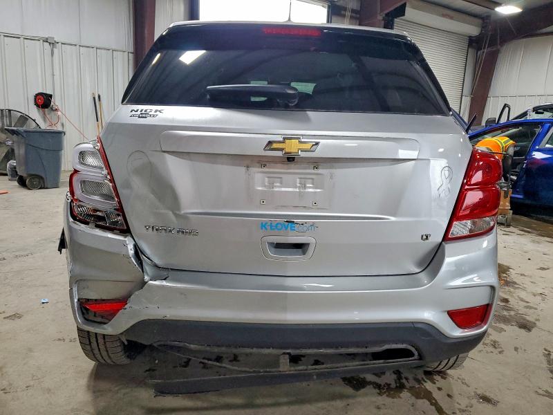 Photo 6 from auction – 2017 CHEVROLET TRAX 1LT with VIN KL7CJPSB1HB188008