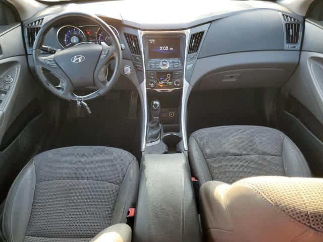 Photo 8 from auction – 2012 HYUNDAI SONATA with VIN 5NPEC4AC5CH467936