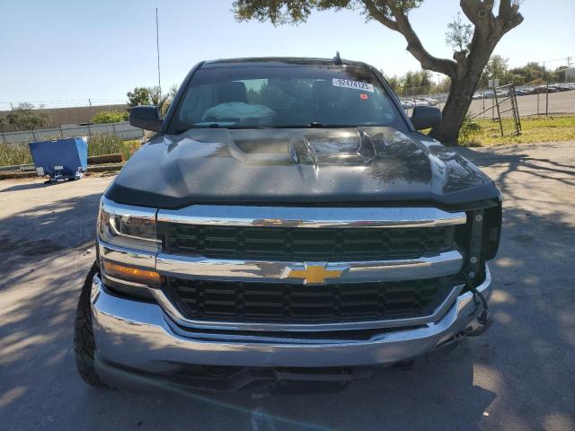 Photo 5 from auction – 2018 CHEVROLET SILVERADO with VIN 3GCUKREC7JG115209