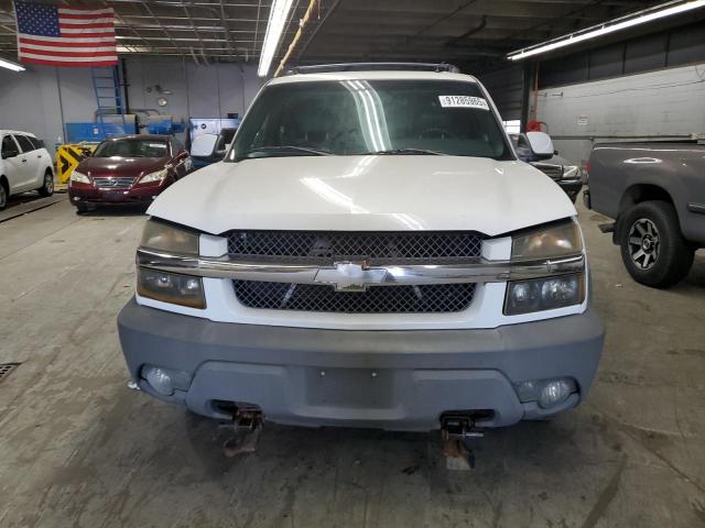 Photo 5 from auction – 2002 CHEVROLET AVALANCHE with VIN 3GNEK13TX2G147833