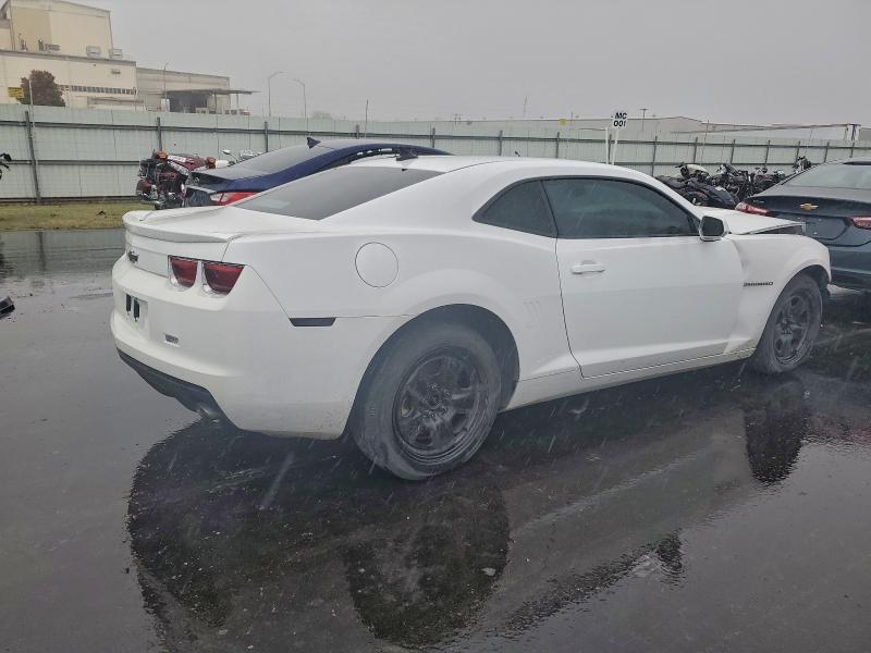 Photo 3 from auction – 2012 CHEVROLET CAMARO LS with VIN 2G1FA1E39C9174751