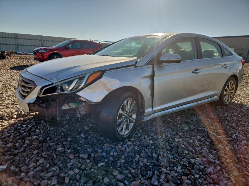 HYUNDAI SONATA 2016 with VIN 5NPE34AF3GH306548 - Photo from auction