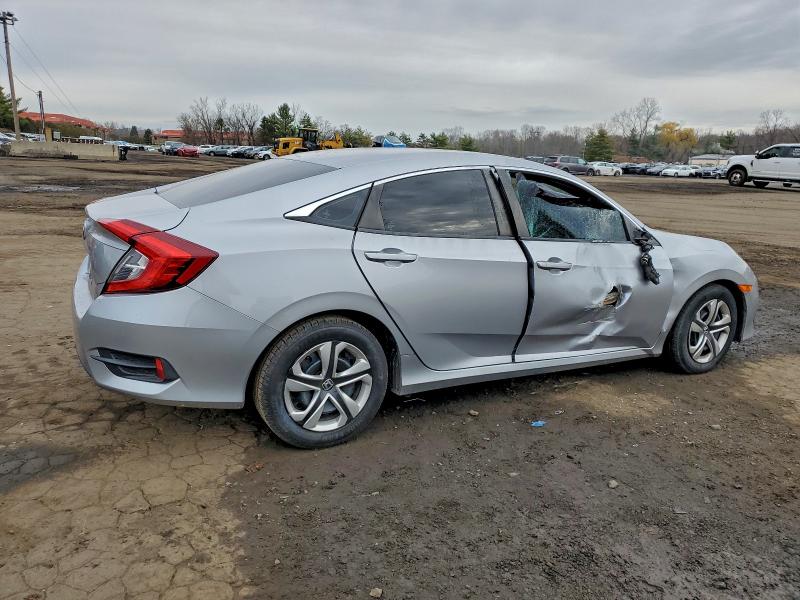 Photo 3 from auction – 2017 HONDA CIVIC LX with VIN 2HGFC2F55HH539187