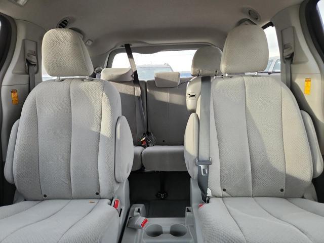 Photo 10 from auction – 2013 TOYOTA SIENNA LE with VIN 5TDKK3DC1DS394376