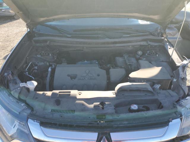 Photo 12 from auction – 2018 MITSUBISHI OUTLANDER with VIN JA4AD3A38JZ044242