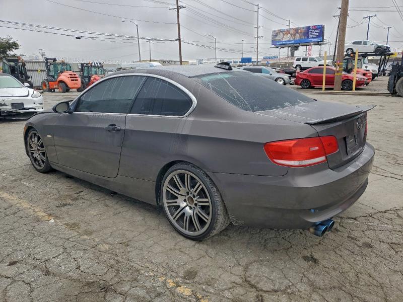 Photo 2 from auction – 2009 BMW 328 with VIN WBAWB33509P138054