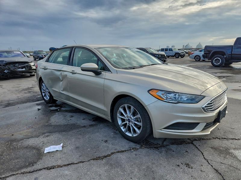 Photo 4 from auction – 2017 FORD FUSION SE with VIN 3FA6P0HD0HR240924