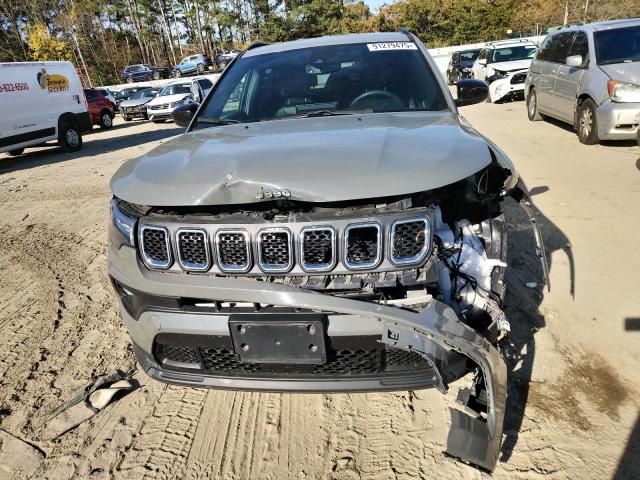 Photo 5 from auction – 2023 JEEP COMPASS LA with VIN 3C4NJDBN4PT524073